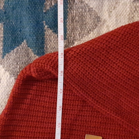 (2pcs) Comfy Knit Sweaters Bundle - Picture 4 of 4